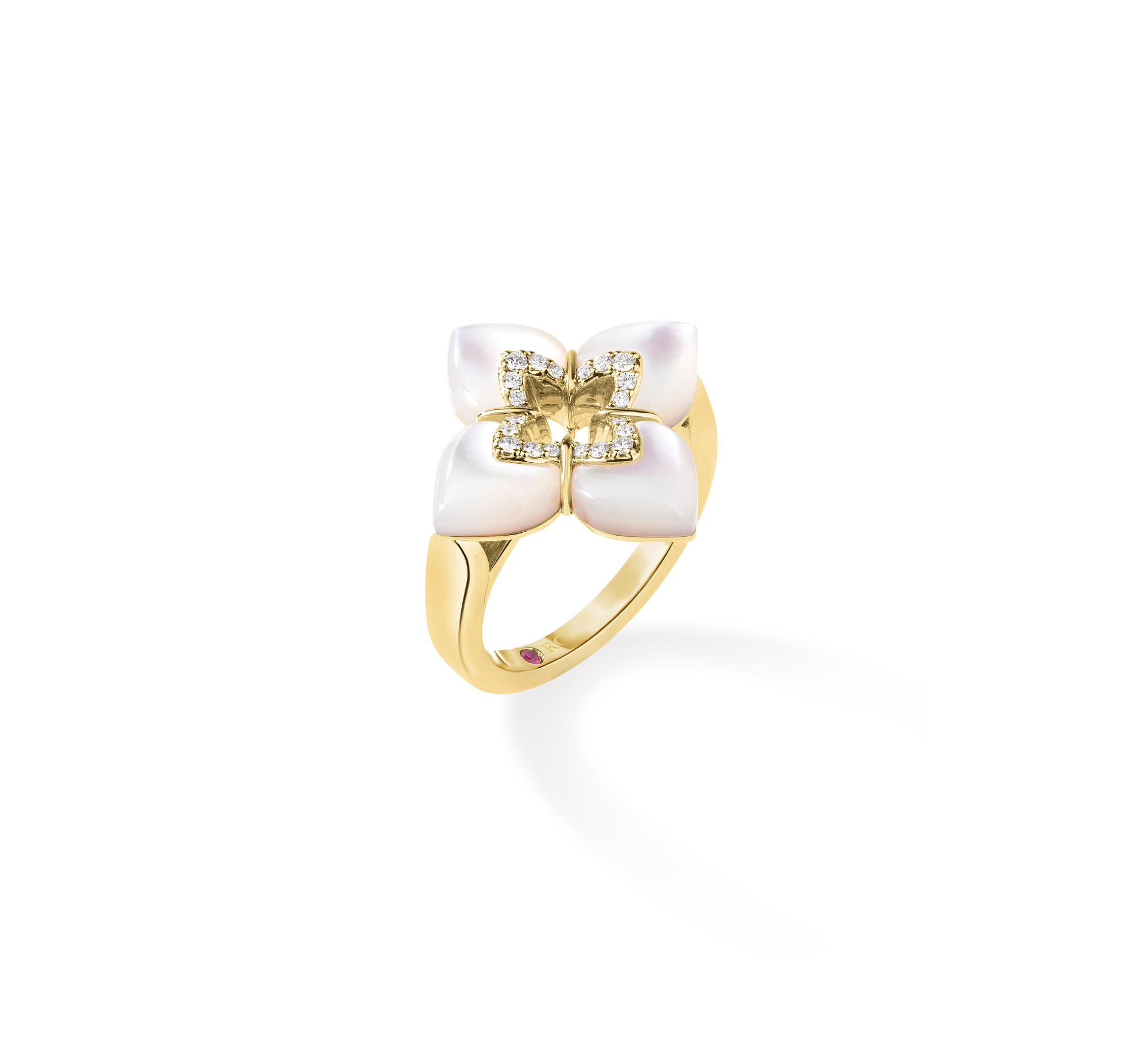 18k Yellow Gold Venetian Princess Cabochon Diamond & Mother Of Pearl Flower Ring