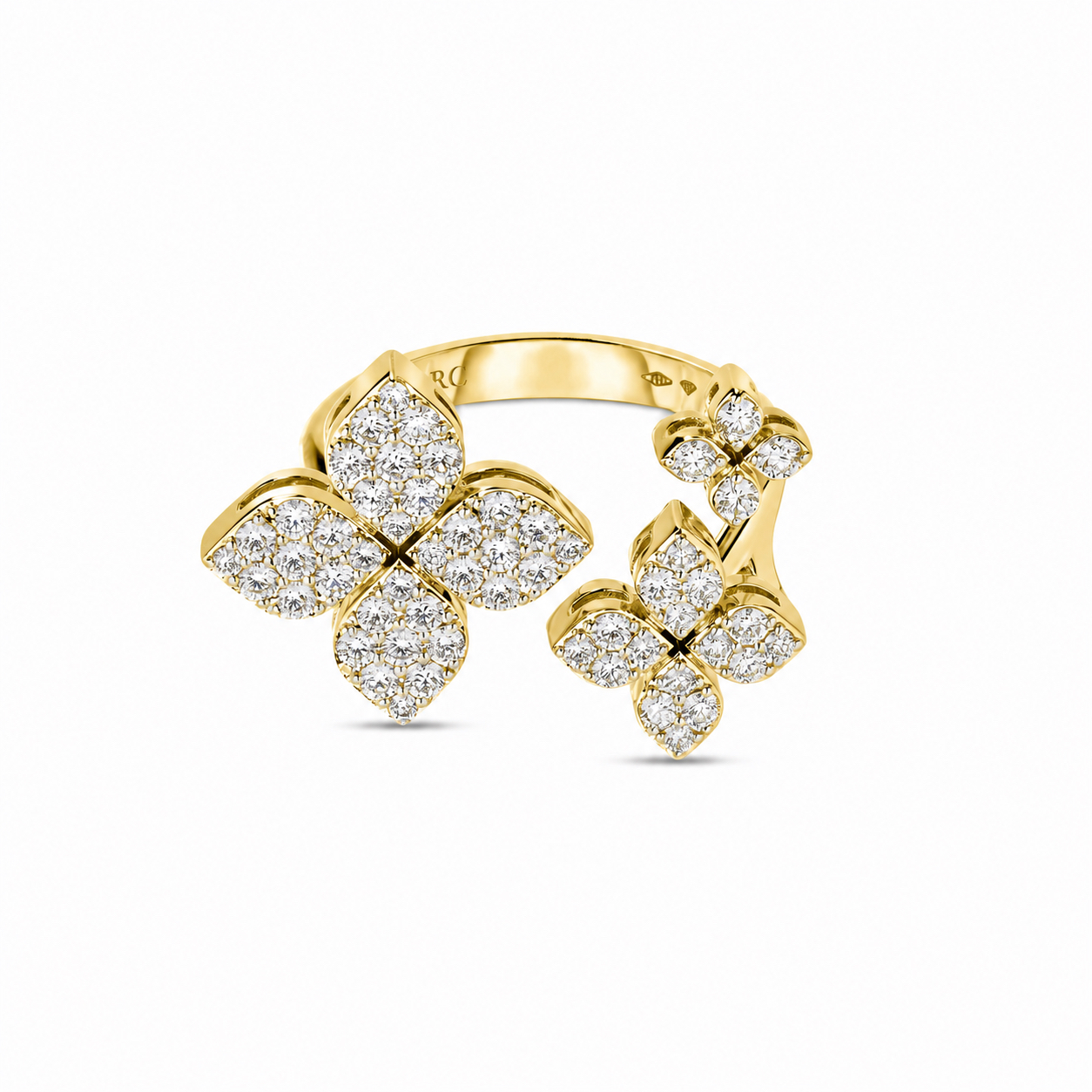 18k Yellow Gold Love In Verona Pave Diamond Triple Flower Ring