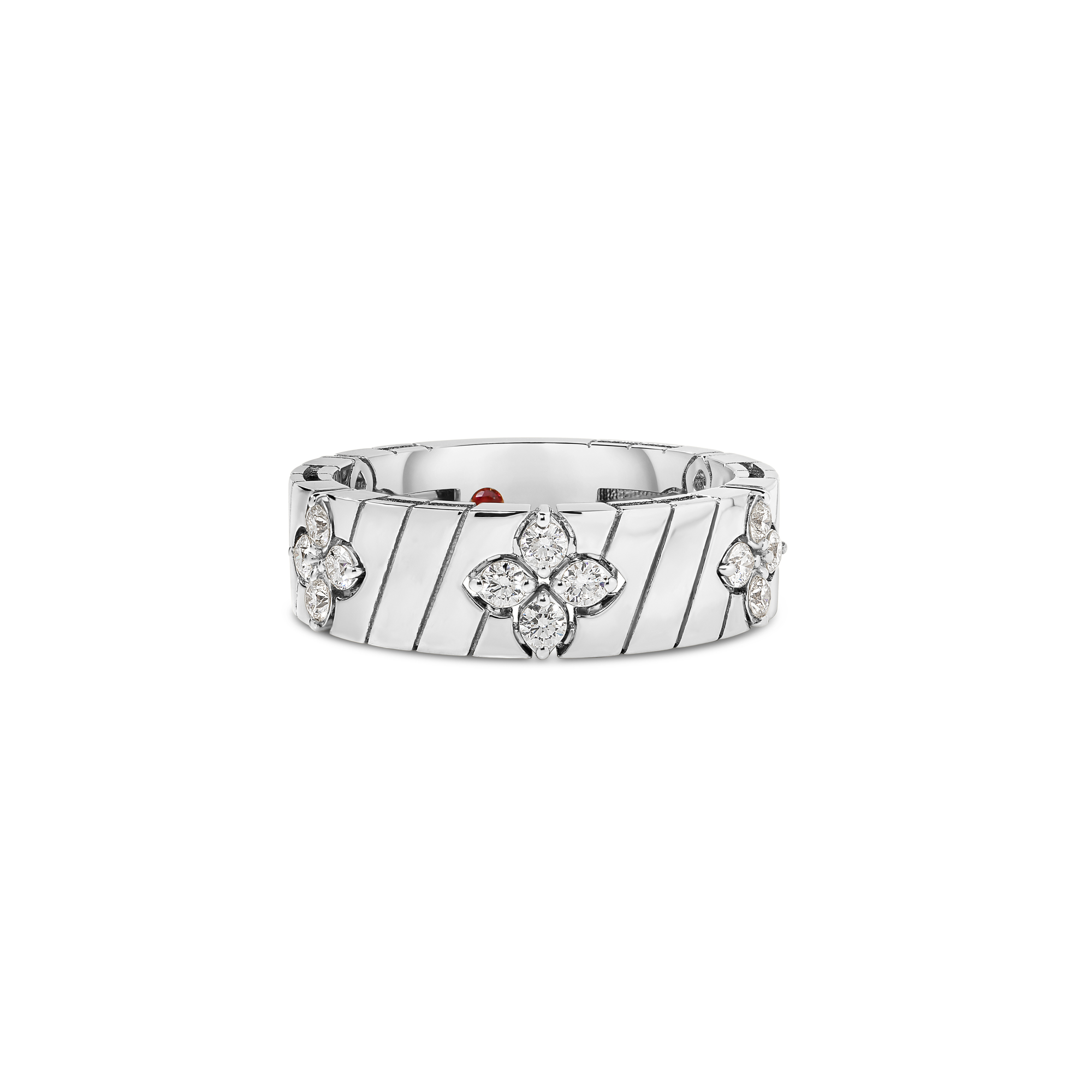 18k White Gold Love In Verona Wide Ridged Diamond Ring